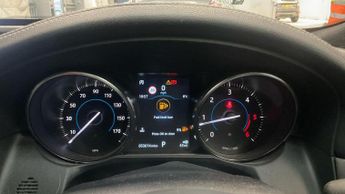Jaguar XF 2.0d R-Sport Saloon 4dr Diesel Auto Euro 6 (s/s) (180 ps)