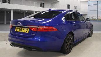 Jaguar XF 2.0d R-Sport Saloon 4dr Diesel Auto Euro 6 (s/s) (180 ps)