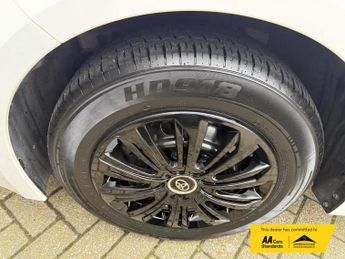 Toyota Corolla 1.8 VVT-h Car Derived Van 5dr Petrol Hybrid CVT Euro 6 (s/s) (12