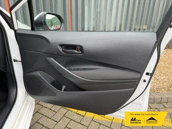 Toyota Corolla 1.8 VVT-h Car Derived Van 5dr Petrol Hybrid CVT Euro 6 (s/s) (12