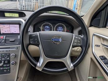 Volvo XC60 2.4 D5 SE Lux SUV 5dr Diesel Geartronic AWD Euro 4 (205 ps)