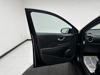 Hyundai KONA 1.6 h-GDi SE Connect SUV 5dr Petrol Hybrid DCT Euro 6 (s/s) (141