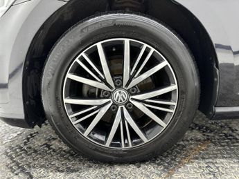 Volkswagen Golf 1.5 TSI EVO SE Nav Hatchback 5dr Petrol DSG Euro 6 (s/s) (130 ps