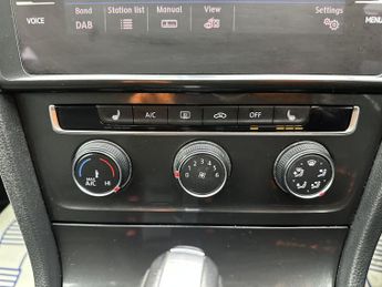 Volkswagen Golf 1.5 TSI EVO SE Nav Hatchback 5dr Petrol DSG Euro 6 (s/s) (130 ps