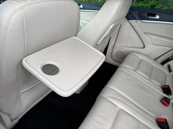 Volkswagen Tiguan 2.0 TDI BlueMotion Tech Match DSG 4WD Euro 5 (s/s) 5dr