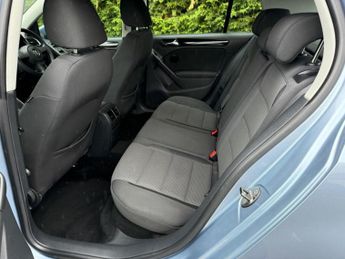 Volkswagen Golf 1.6 TDI SE DSG Euro 5 5dr