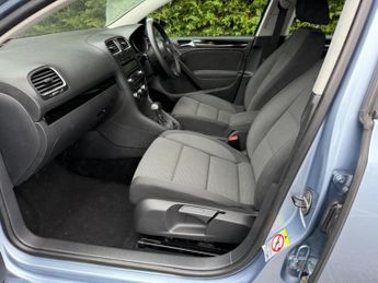 Volkswagen Golf 1.6 TDI SE DSG Euro 5 5dr