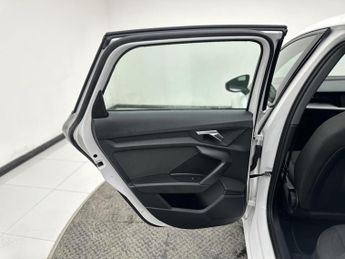 Audi A3 1.0 TFSI 30 Technik Sportback 5dr Petrol S Tronic Euro 6 (s/s) (