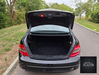 Mercedes-Benz C Class 2.1 C200 CDI BlueEfficiency Sport Auto Euro 5 4dr
