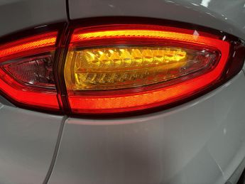 Ford Mondeo 2.0 TDCi ST-Line Hatchback 5dr Diesel Powershift Euro 6 (s/s) (1