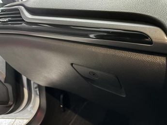 Ford Mondeo 2.0 TDCi ST-Line Hatchback 5dr Diesel Powershift Euro 6 (s/s) (1