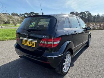 Mercedes-Benz B Class 2.0 B180 SE MPV 5dr Diesel CVT (157 g/km, 109 bhp)