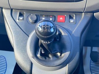 Peugeot Partner 1.6 BlueHDi 854 Professional Panel Van 5dr Diesel Manual L1 (112