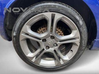 Renault Clio 0.9 TCe GT Line Hatchback 5dr Petrol Manual Euro 6 (s/s) (90 ps)