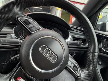 Audi A6 Saloon 2.0 TDI Black Edition Saloon 4dr Diesel Multitronic Euro 5 (s/s)