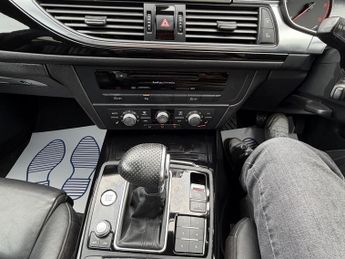 Audi A6 Saloon 2.0 TDI Black Edition Saloon 4dr Diesel Multitronic Euro 5 (s/s)