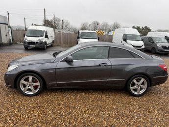 Mercedes-Benz E Class 2.1 E220 CDI BlueEfficiency SE Coupe 2dr Diesel Manual Euro 5 (1