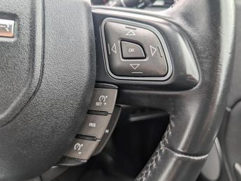 Land Rover Range Rover Evoque 2.0 eD4 SE SUV 5dr Diesel Manual FWD Euro 6 (s/s) (150 ps)