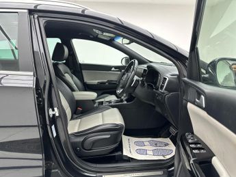 Kia Sportage 1.6 CRDi MHEV GT-Line SUV 5dr Diesel Hybrid DCT AWD Euro 6 (s/s)