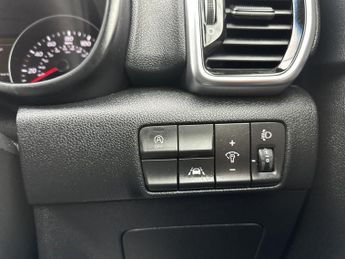 Kia Sportage 1.6 CRDi MHEV GT-Line SUV 5dr Diesel Hybrid DCT AWD Euro 6 (s/s)