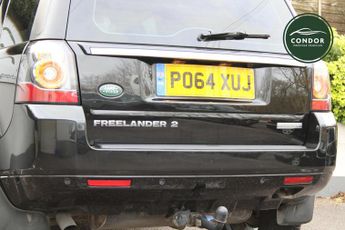 Land Rover Freelander 2 2.2 SD4 Metropolis SUV 5dr Diesel CommandShift 4WD Euro 5 (190 p