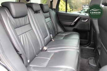 Land Rover Freelander 2 2.2 SD4 Metropolis SUV 5dr Diesel CommandShift 4WD Euro 5 (190 p