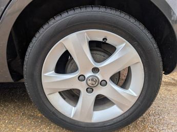Vauxhall Corsa 1.2 16V SXi Hatchback 5dr Petrol Manual Euro 5 (A/C) (85 ps)