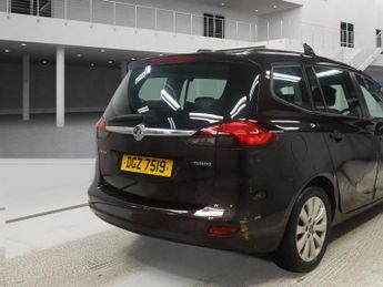 Vauxhall Zafira Tourer 1.4i Turbo Design MPV 5dr Petrol Manual Euro 6 (140 ps)