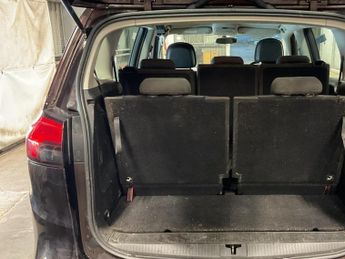 Vauxhall Zafira Tourer 1.4i Turbo Design MPV 5dr Petrol Manual Euro 6 (140 ps)