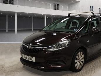 Vauxhall Zafira Tourer 1.4i Turbo Design MPV 5dr Petrol Manual Euro 6 (140 ps)