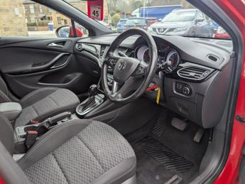 Vauxhall Astra 1.6 CDTi BlueInjection SRi Hatchback 5dr Diesel Auto Euro 6 (136