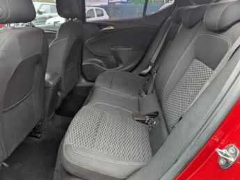 Vauxhall Astra 1.6 CDTi BlueInjection SRi Hatchback 5dr Diesel Auto Euro 6 (136