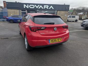 Vauxhall Astra 1.6 CDTi BlueInjection SRi Hatchback 5dr Diesel Auto Euro 6 (136