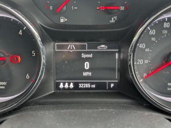 Vauxhall Astra 1.6 CDTi BlueInjection SRi Hatchback 5dr Diesel Auto Euro 6 (136