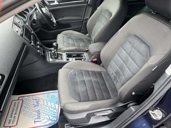 Volkswagen Golf 2.0 TDI BlueMotion Tech GT Hatchback 5dr Diesel Manual Euro 5 (s