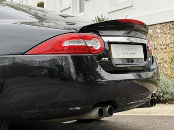 Jaguar XKR 5.0 V8 Coupe 2dr Petrol Auto Euro 5 (510 ps)