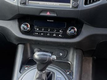 Kia Sportage 2.0 CRDi KX-3 SUV 5dr Diesel Auto AWD Euro 5 (134 bhp)