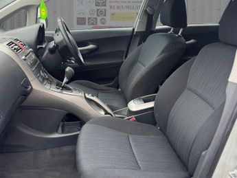 Toyota Auris 1.6 TR Hatchback 5dr Petrol Multimode (146 g/km, 124 bhp)