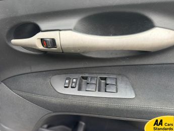 Toyota Auris 1.6 TR Hatchback 5dr Petrol Multimode (146 g/km, 124 bhp)