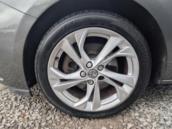Vauxhall Astra 1.6i Turbo SRi Hatchback 5dr Petrol Manual Euro 6 (s/s) (200 ps)