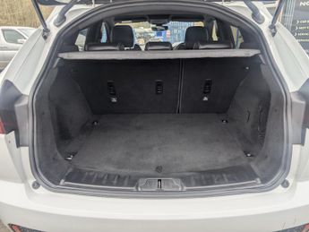 Jaguar E-PACE 2.0 D150 R-Dynamic S SUV 5dr Diesel Manual Euro 6 (s/s) (150 ps)