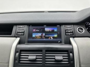 Land Rover Discovery Sport 2.0 TD4 SE Tech SUV 5dr Diesel Auto 4WD Euro 6 (s/s) (180 ps)