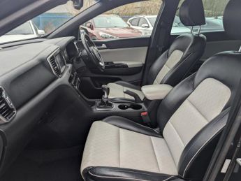 Kia Sportage 2.0 CRDi GT-Line SUV 5dr Diesel Manual AWD Euro 6 (134 bhp)