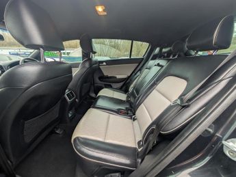 Kia Sportage 2.0 CRDi GT-Line SUV 5dr Diesel Manual AWD Euro 6 (134 bhp)