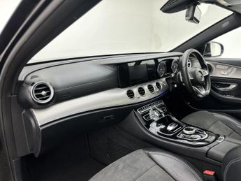 Mercedes-Benz E Class 2.0 E220d AMG Line Saloon 4dr Diesel G-Tronic+ Euro 6 (s/s) (194