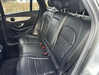 Mercedes-Benz GLC 2.1 GLC220d AMG Line SUV 5dr Diesel G-Tronic 4MATIC Euro 6 (s/s)