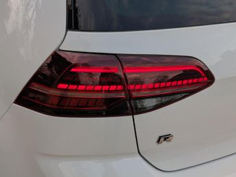 Volkswagen Golf 2.0 TSI R Hatchback 5dr Petrol DSG 4Motion Euro 6 (s/s) (310 ps)