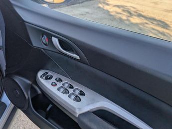 Honda Civic 1.8 i-VTEC SE Hatchback 5dr Petrol Manual (152 g/km, 138 bhp)