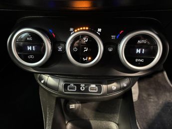 Fiat 500X 1.0 FireFly Turbo MultiAir Cross Plus SUV 5dr Petrol Manual Euro