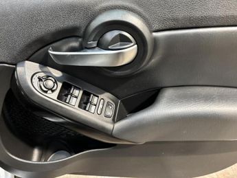 Fiat 500X 1.0 FireFly Turbo MultiAir Cross Plus SUV 5dr Petrol Manual Euro